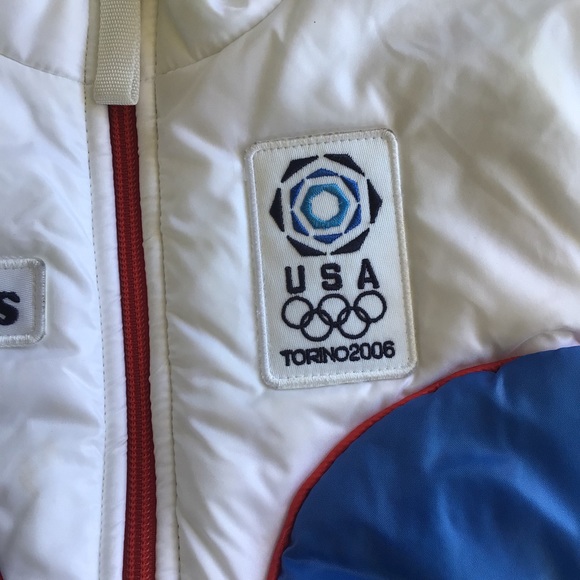 ROOTS PUFFER VEST  2006 OLYMPIC VEST SIZE MEDIUM - Picture 8 of 16